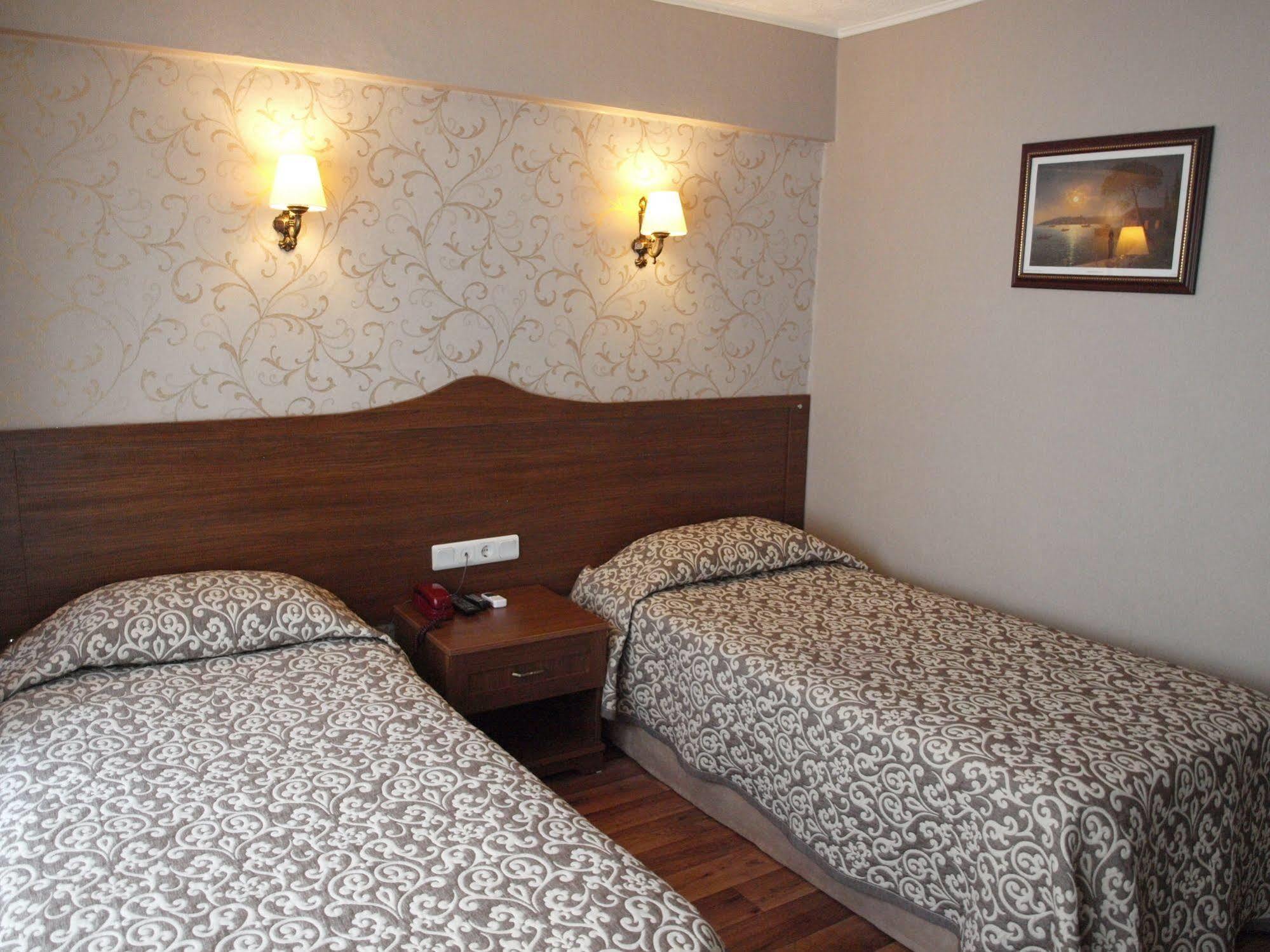 Hotel Nezih Κωνσταντινούπολη Εξωτερικό φωτογραφία