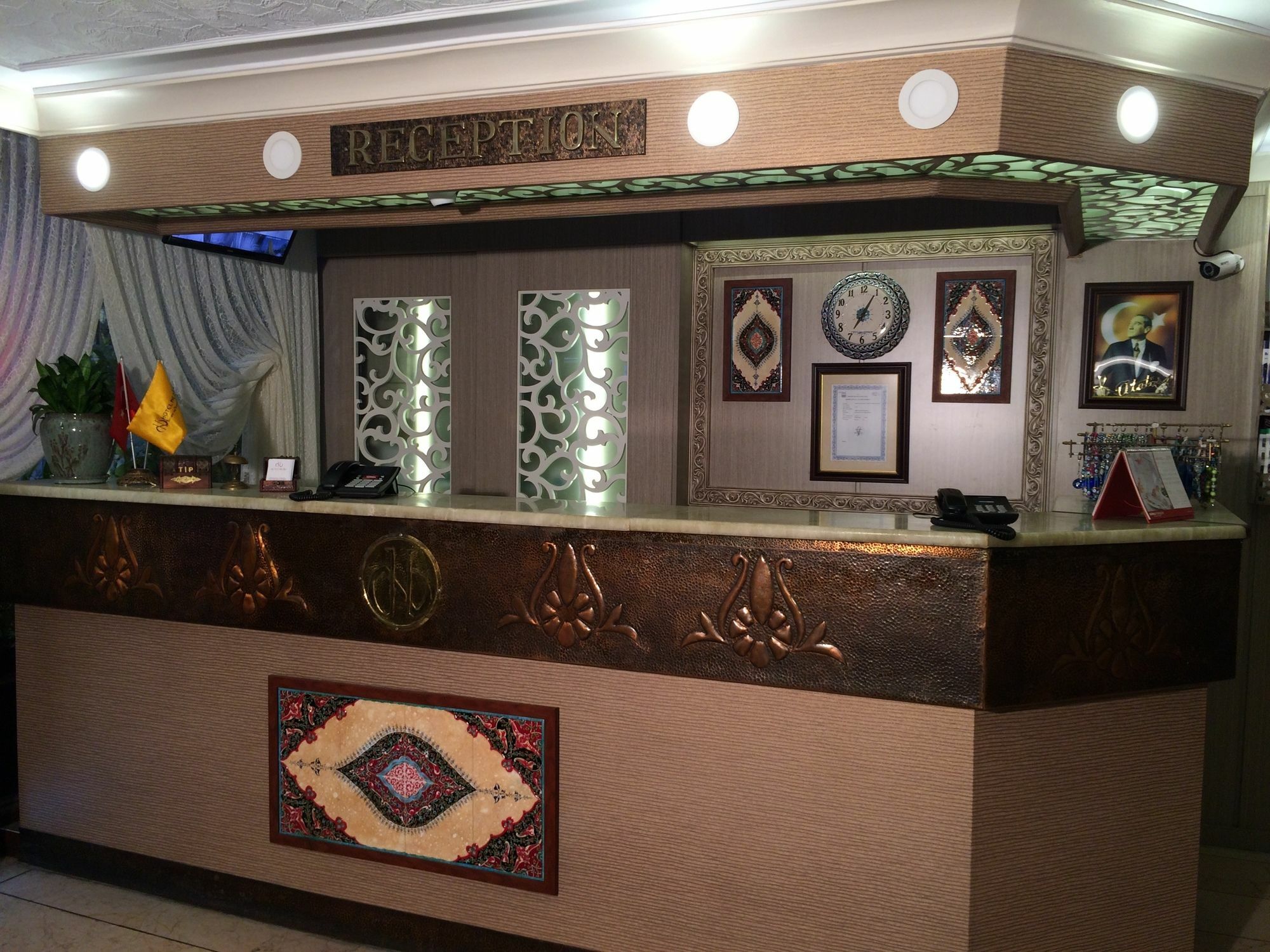 Hotel Nezih Κωνσταντινούπολη Εξωτερικό φωτογραφία